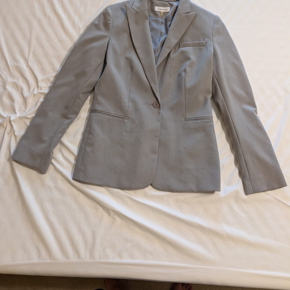 Elegant Gray Women's Blazer - Calvin Klein